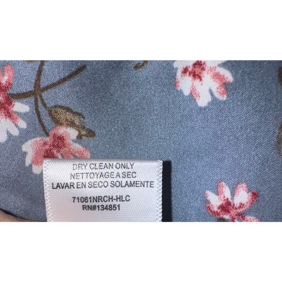 WAYF Dusty Blue Floral Puff Sleeve Top | Size Small | NWT - Picture 5 of 6